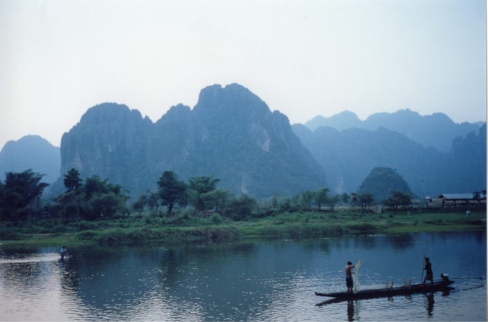 Vang Vien, Laos